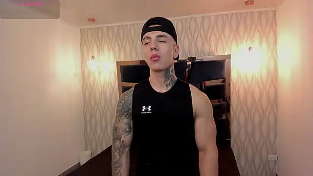 Flynn Riider online show from May 5, 2:42 pm