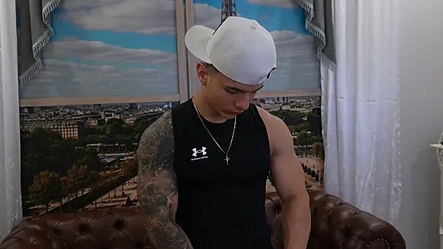 Flynn Riider online show from June 1, 5:56 pm