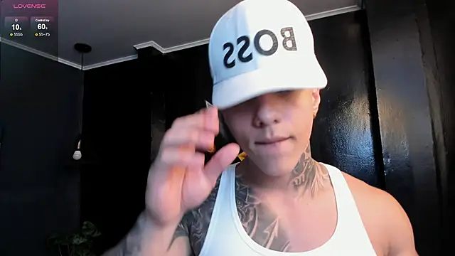 Snapshot of Flynn_Riider chatting on November 24, 5:24 pm Flynn Riider online show from November 24, 5:24 pm