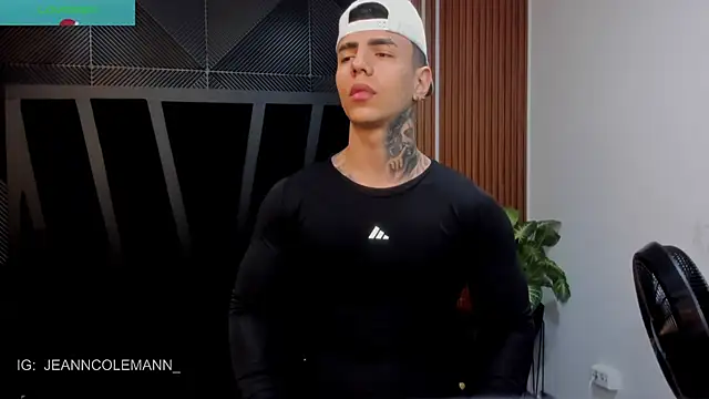 Flynn Riider online show from December 4, 3:22 pm