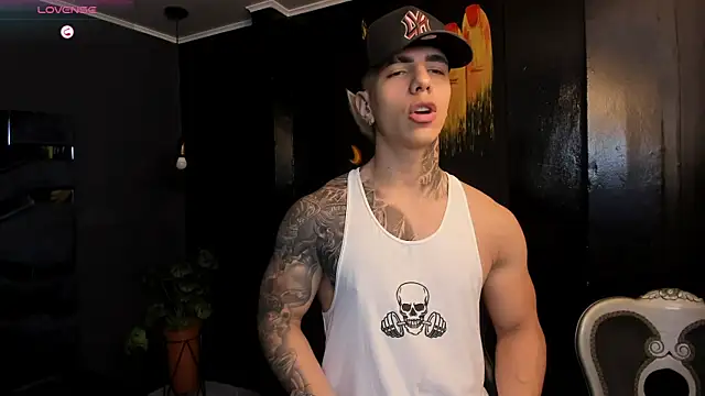 Snapshot of Flynn_Riider chatting on October 21, 5:12 pm Flynn Riider online show from October 21, 5:12 pm