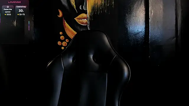 Flynn Riider online show from December 17, 6:46 pm