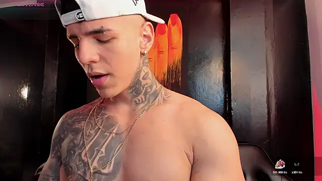 Flynn Riider online show from February 13, 5:46 pm