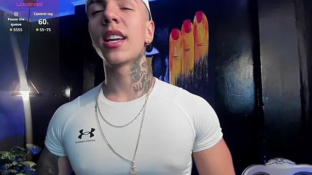 Flynn Riider online show from March 6, 5:52 pm