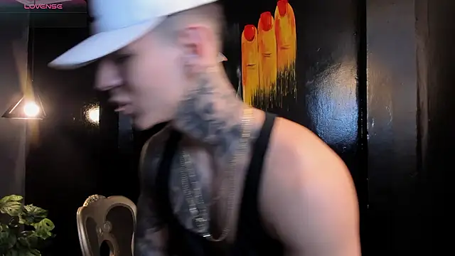 Flynn Riider online show from February 2, 5:23 pm