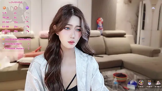 pinnnnnnk online show from September 9, 6:34 am