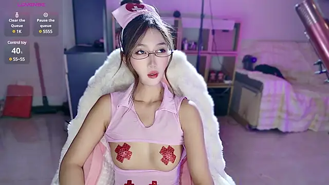 pinnnnnnk online show from January 2, 11:09 am