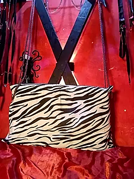 Charly BC Dirty online show from December 16, 6:39 am