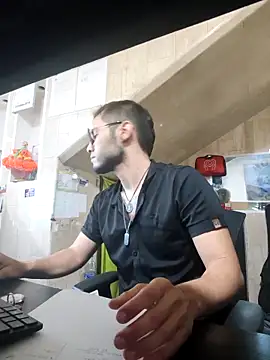 alexdesire online show from April 5, 10:05 pm