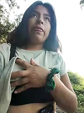 Danna-linyi online show from February 5, 8:46 pm