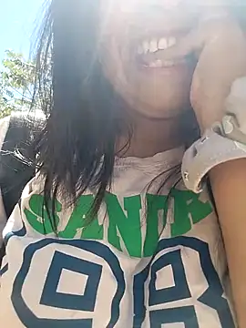 Danna-linyi online show from February 27, 6:20 pm