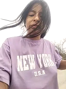 Danna-linyi online show from March 21, 1:45 am