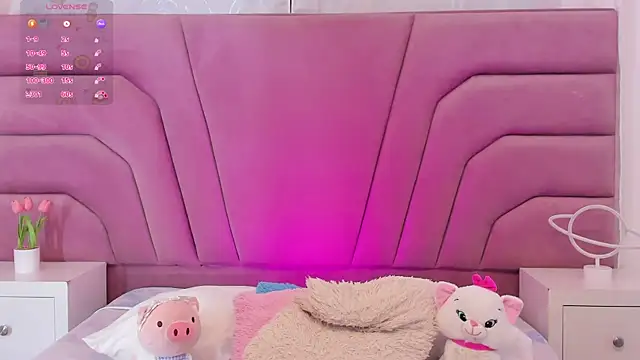 zoewillian online show from March 11, 3:12 pm