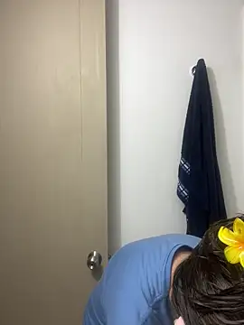 zoewillian online show from March 11, 10:26 pm