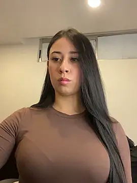 Zoee t online show from February 11, 4:23 am