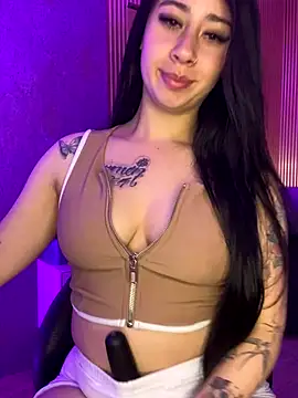 Zoee t online show from November 21, 3:38 am