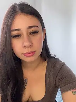 Zoee t online show from September 8, 7:57 pm