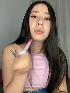 Zoee t online show from March 15, 11:28 pm