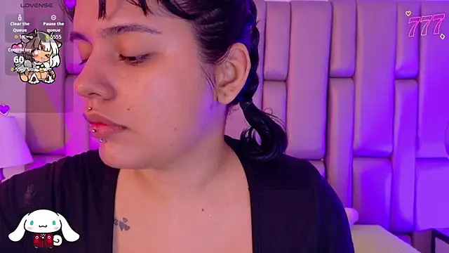  sowy venus  online show from April 10, 11:39 am