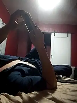 Snapshot of angeldeldiablo1592 chatting on February 9, 6:22 am angeldeldiablo1592 online show from February 9, 6:22 am