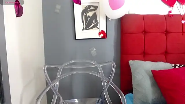 Snapshot of _Natassia_Dreams chatting on February 16, 1:14 am Natassia Dreams online show from February 16, 1:14 am