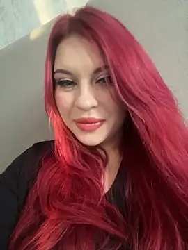 Snapshot of evaharve chatting on December 2, 6:15 am evaharve online show from December 2, 6:15 am