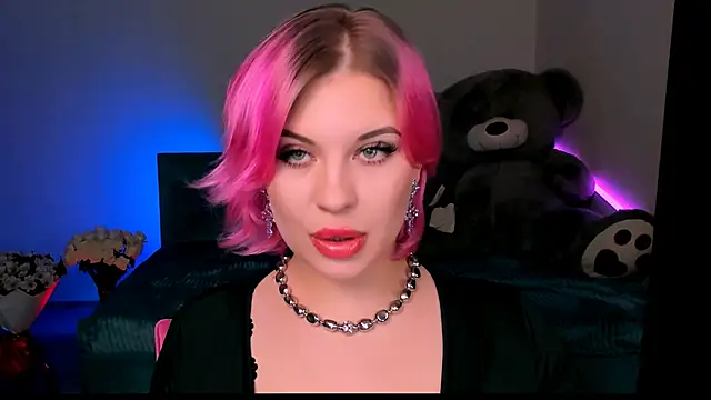 Snapshot of evaharve chatting on January 18, 6:10 pm evaharve online show from January 18, 6:10 pm