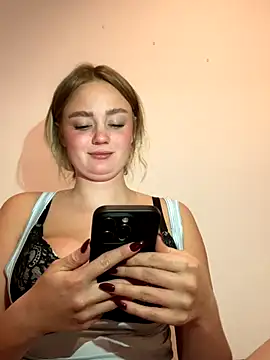 CherryEmmy online show from November 7, 7:18 pm