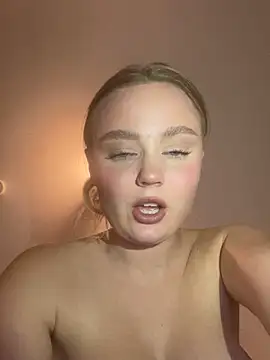 CherryEmmy online show from November 6, 7:07 pm