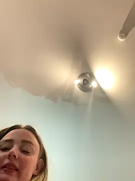 CherryEmmy online show from November 26, 5:35 pm