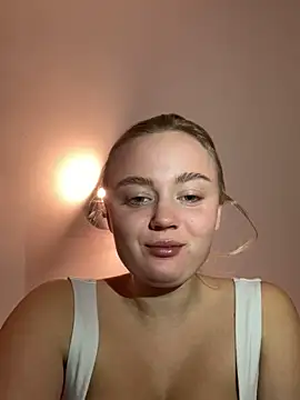 CherryEmmy online show from November 9, 7:07 pm