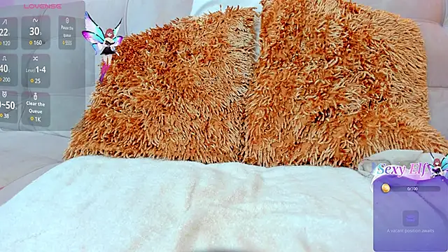 Snapshot of HaleyAmaya chatting on March 8, 7:20 pm HaleyAmaya online show from March 8, 7:20 pm