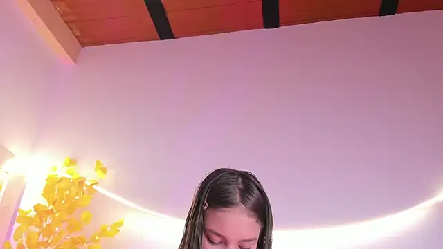 HaleyAmaya online show from June 2, 1:49 am
