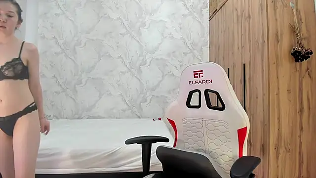 Babby Rabbit online show from May 28, 10:32 am