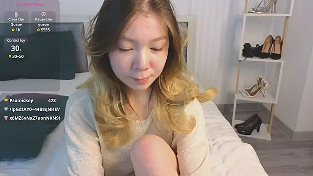 Snapshot of Babby_Rabbit chatting on March 3, 6:35 pm Babby Rabbit online show from March 3, 6:35 pm