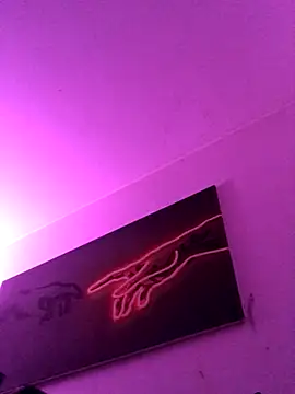 Avamereandmikel online show from November 1, 4:30 am