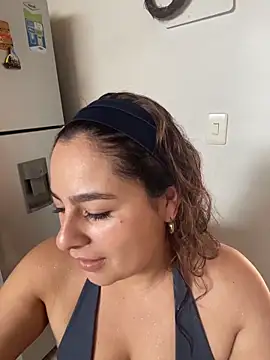 Snapshot of Gabriela-Parker_ chatting on December 4, 6:18 pm Gabriela-Parker online show from December 4, 6:18 pm