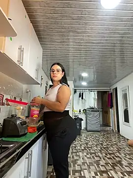 Snapshot of Dulce_smith_1 chatting on June 23, 7:34 pm Dulce smith 1 online show from June 23, 7:34 pm