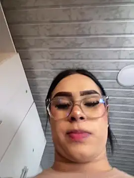 Snapshot of Dulce_smith_1 chatting on June 29, 7:24 pm Dulce smith 1 online show from June 29, 7:24 pm