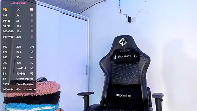 Dulce smith 1 online show from March 9, 10:46 pm