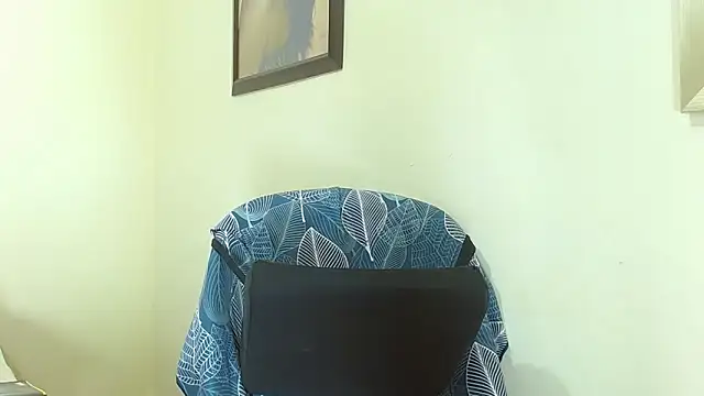 Snapshot of katerineleon chatting on November 12, 8:56 pm katerineleon online show from November 12, 8:56 pm