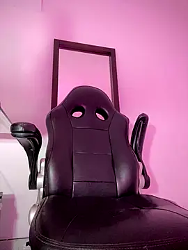 Junihn0 online show from September 29, 8:58 pm