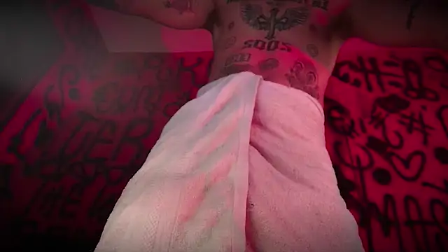 Junihn0 online show from February 8, 12:06 pm