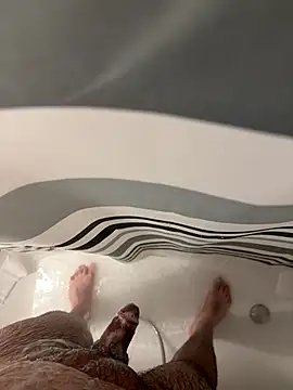 Loco42- online show from November 1, 7:30 pm