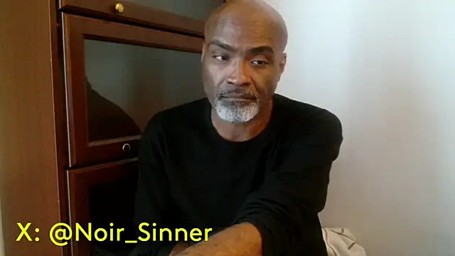 sinnernoir online show from April 28, 10:14 pm