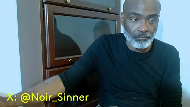 sinnernoir online show from May 16, 10:42 pm