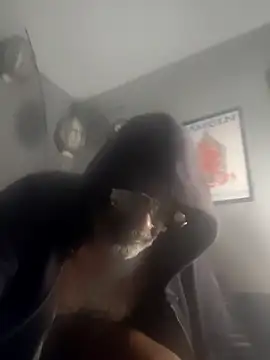 sinnernoir online show from March 18, 9:34 am