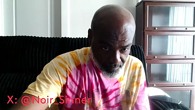 Snapshot of sinnernoir chatting on June 27, 3:18 pm sinnernoir online show from June 27, 3:18 pm