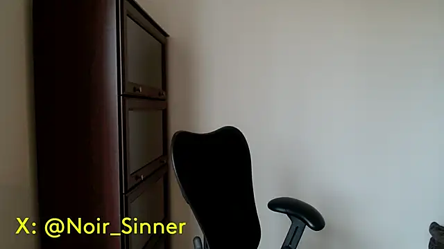 sinnernoir online show from April 9, 7:42 pm