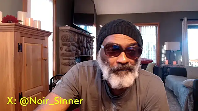 sinnernoir online show from September 19, 9:41 pm